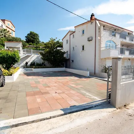 Bevanda Apartament *