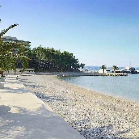 Apartment Bevanda Podstrana