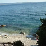Bevanda Apartment *