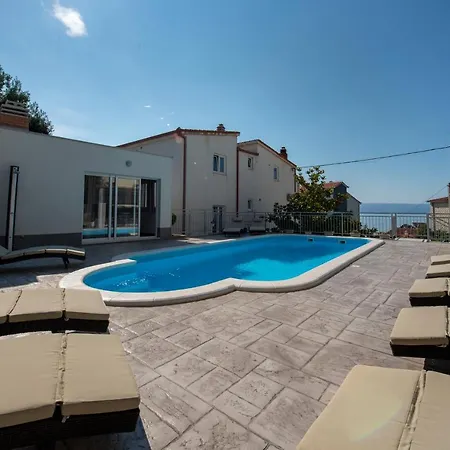 Apartment Bevanda