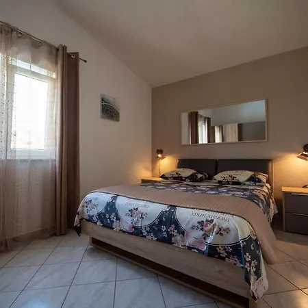 Bevanda Apartment
