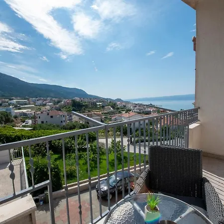 Apartment Bevanda Podstrana